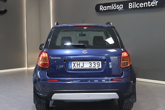 Suzuki SX4 5 of 20