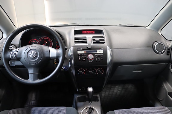 Suzuki SX4 17 of 20
