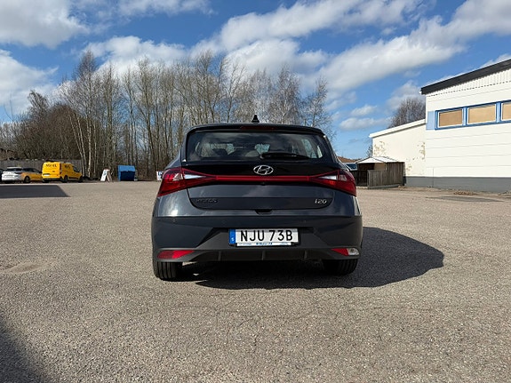 Hyundai i20 4 of 5