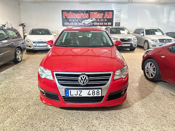 Volkswagen Passat 2 of 5