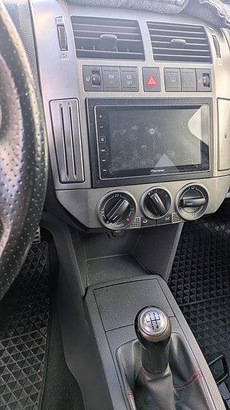 Volkswagen Polo 4 of 5