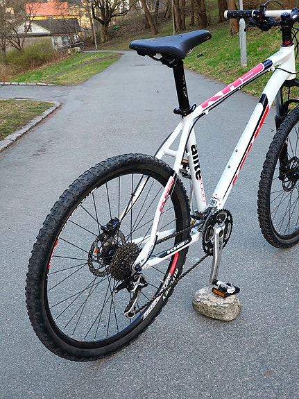 Product image 3 of 9