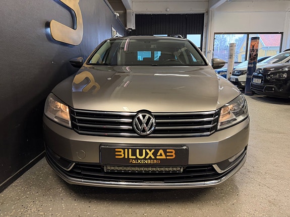 Volkswagen Passat 5 of 5