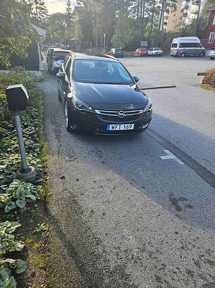 Opel Astra 3 of 7