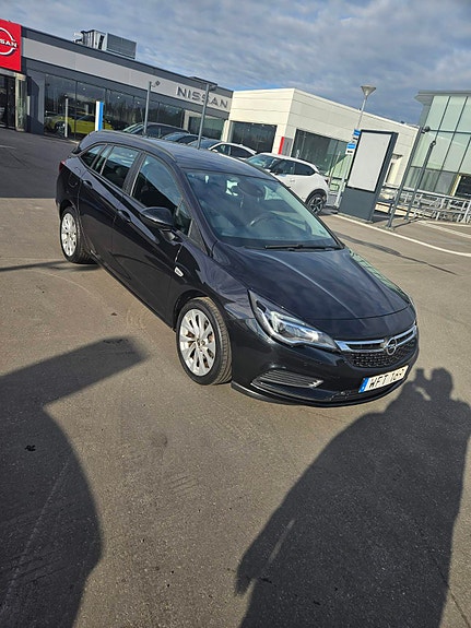 Opel Astra 5 of 7