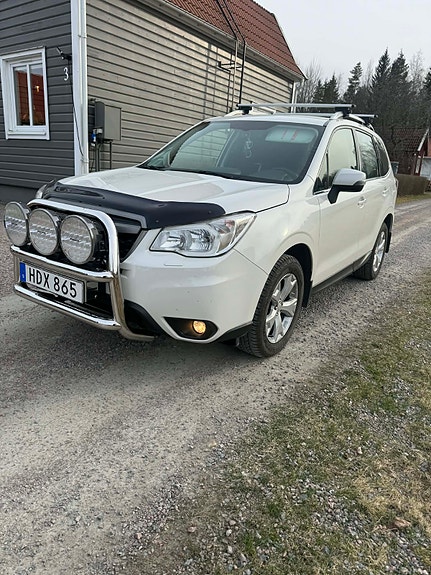Subaru Forester 2 of 5