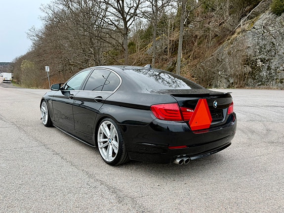 BMW 520d 3 of 9