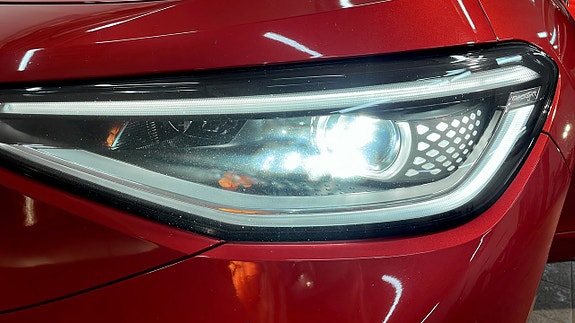 Volkswagen ID.4 GTX 17 of 21