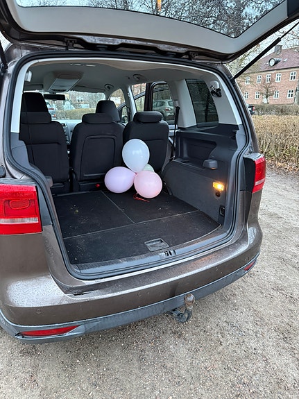 Volkswagen Touran Cross 4 of 20