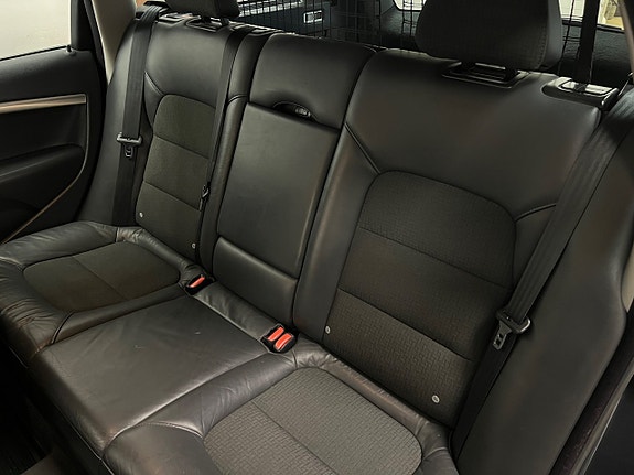 Volvo V70 26 of 29