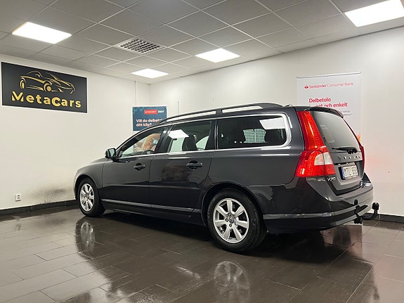 Volvo V70 4 of 29