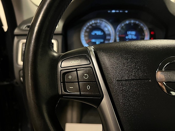 Volvo V70 15 of 29