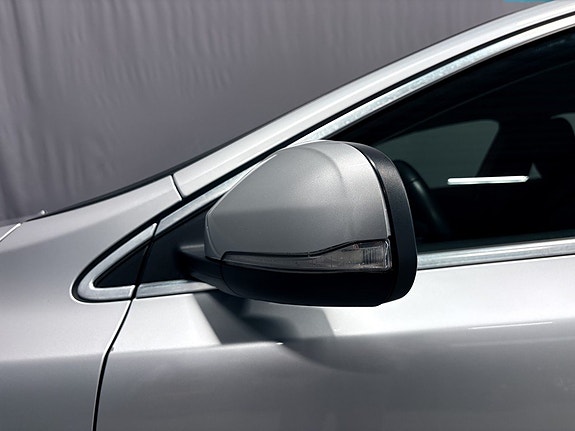 Volvo V40 7 of 25