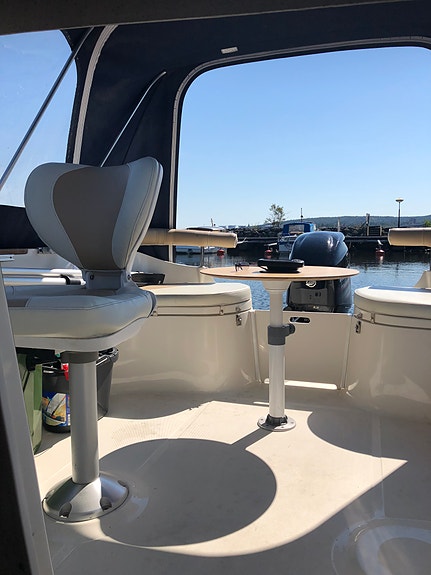 Mercury Quicksilver Activ cabin 470 5 of 6