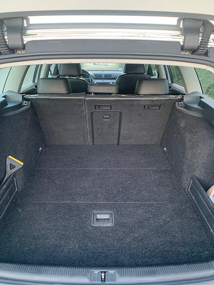 Volkswagen Passat 6 of 12