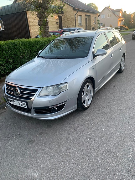 Volkswagen Passat 9 of 12