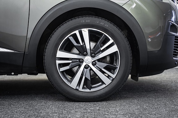 Peugeot 3008 5 of 5