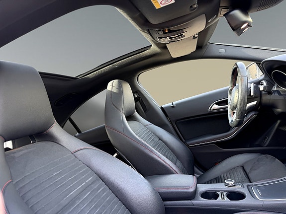 Mercedes-Benz CLA200 5 of 5