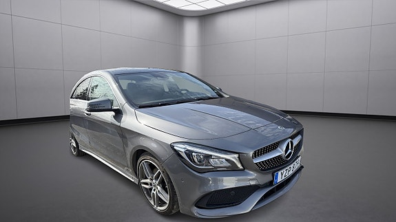 Mercedes-Benz CLA200 4 of 5