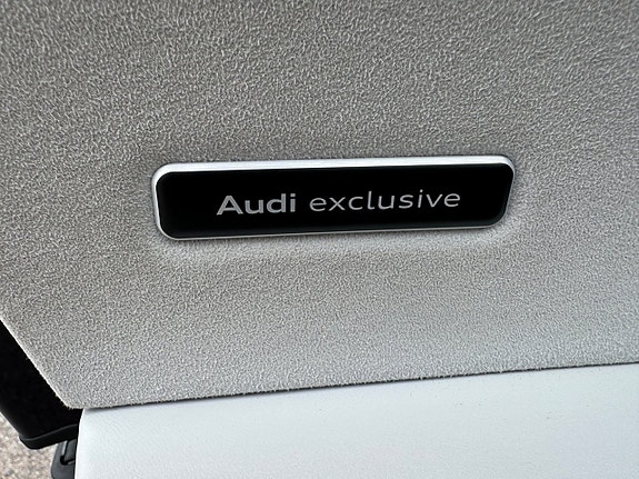 Audi e-tron 18 of 27