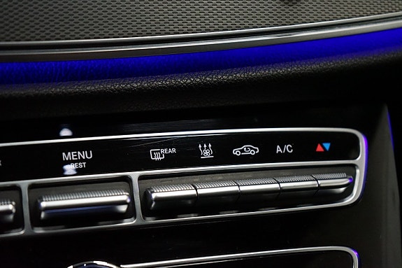 Mercedes-Benz E220 d 14 of 21