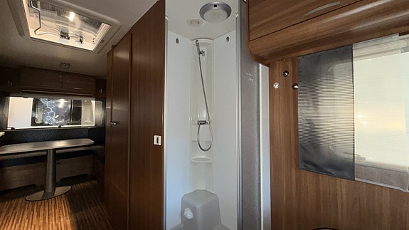 Adria 542 6 of 16