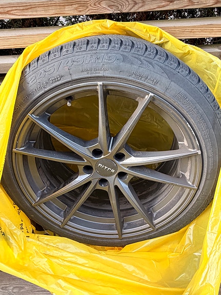 Product image 3 of 9