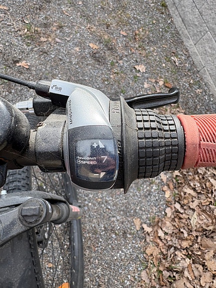 Product image 3 of 9