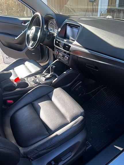 Mazda CX-5 7 of 9