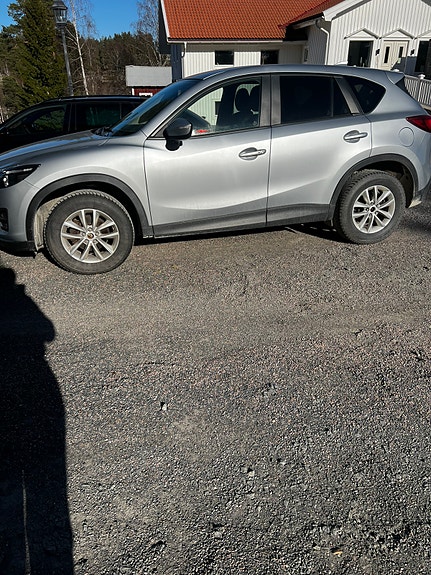 Mazda CX-5 2 of 5