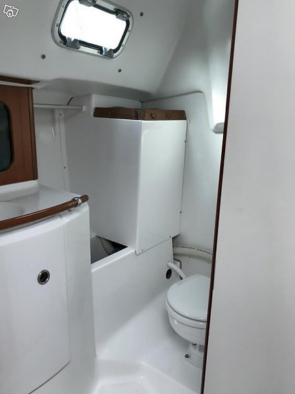 Fin Beneteau Oceanis 311 6 of 20