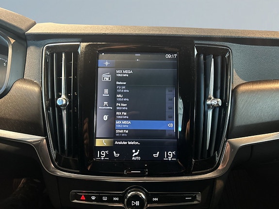 Volvo V90 Cross Country 15 of 19