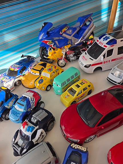 Product image 9 of 10