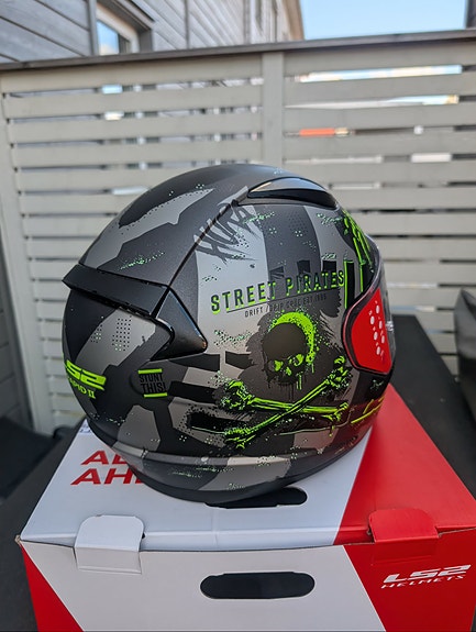 Product image 3 of 4