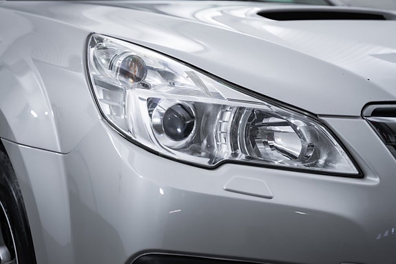 Subaru Outback 4 of 5