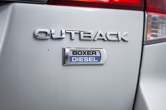 Subaru Outback 17 of 27