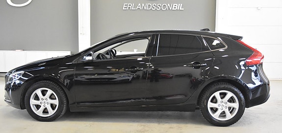 Volvo V40 6 of 13