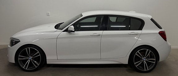 BMW 116d 2 of 9