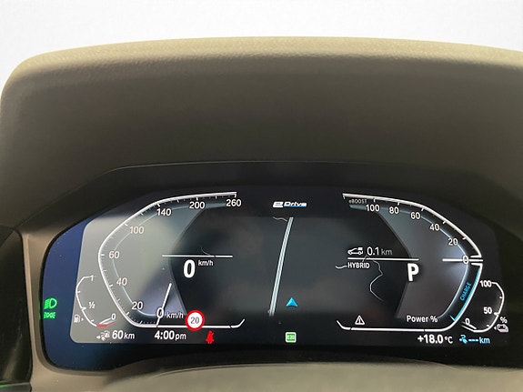 BMW 330e 17 of 30