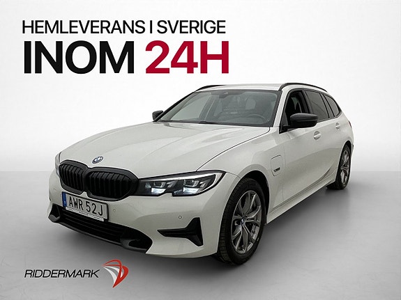 BMW 330e 3 of 5
