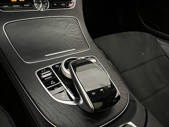 Mercedes-Benz E300 de 29 of 30