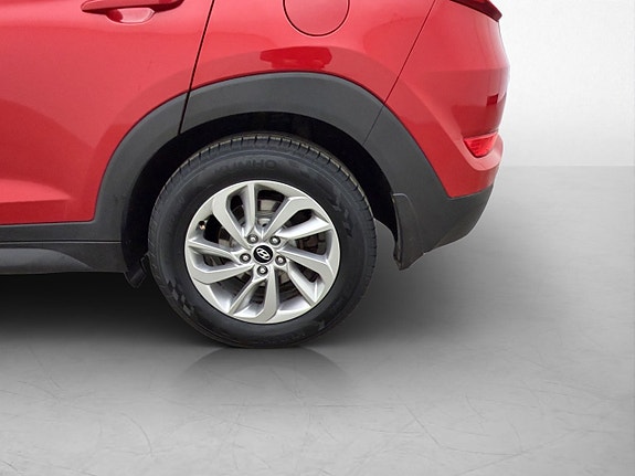 Hyundai Tucson 27 of 29