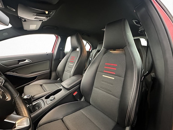 Mercedes-Benz A180 13 of 30