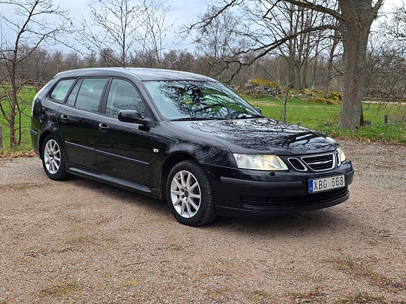 Saab 9-3 6 of 12