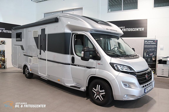Adria Matrix SUPREME 700 SL / 5-bälten