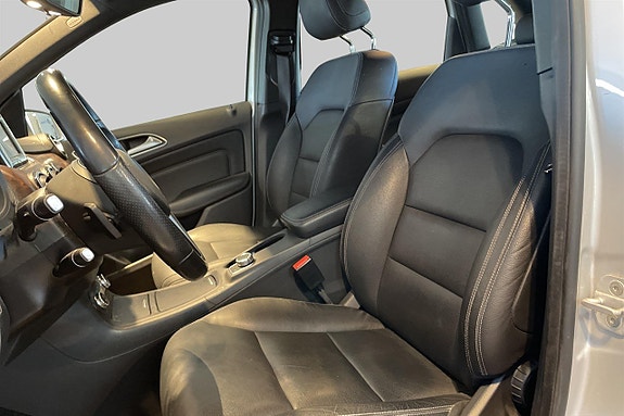 Mercedes-Benz B180 8 of 12