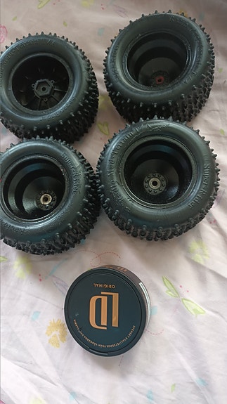 Product image 8 of 9