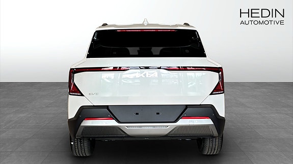 Kia EV5 5 of 12
