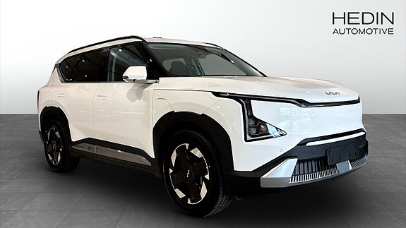 Kia EV5 3 of 12