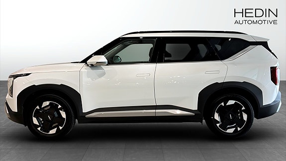 Kia EV5 4 of 12